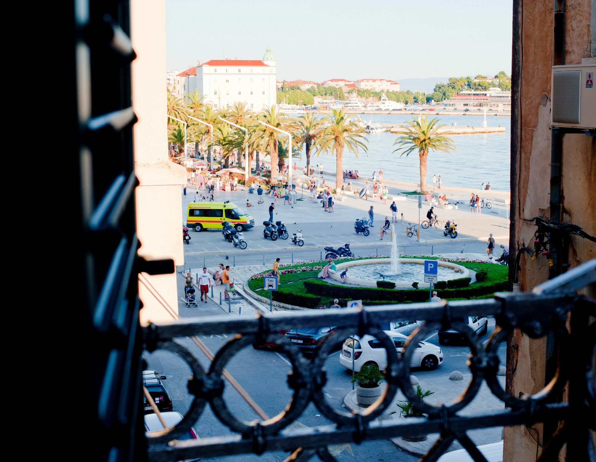 Riva Luxury Rooms Σπλιτ Εξωτερικό φωτογραφία